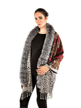 Load image into Gallery viewer, Double face printed cashmere shawl with silver fox trim 