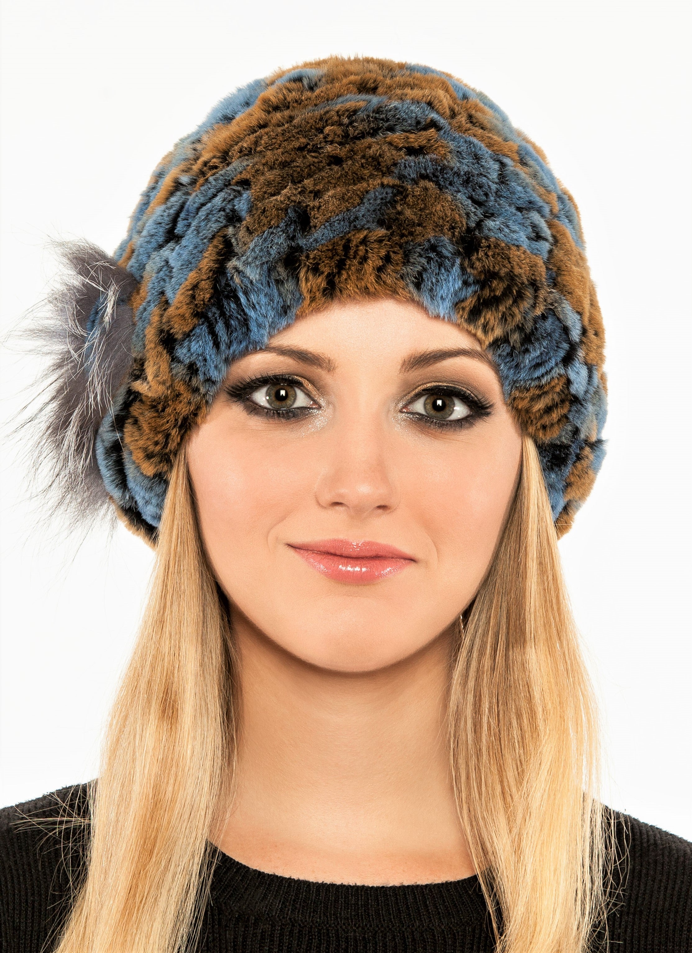 Buy Knitted Rex Rabbit Hat With Rosette Online | Volare New York display picture 1