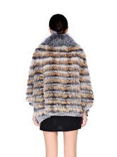 Load image into Gallery viewer, Silver fox &amp; red fox poncho with zipper