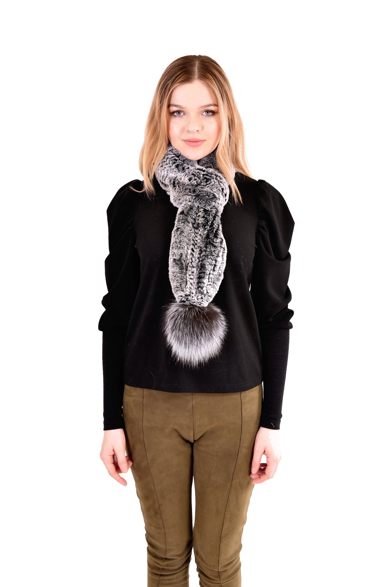 KNITTED RABBIT FUR SCARF – Vncy's Boutique